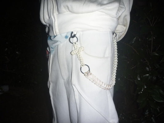 Sooak cross wallet chain WHITE