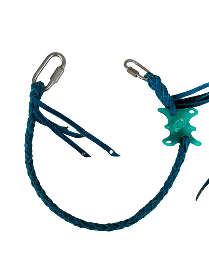 Fluid wallet chain BLUE