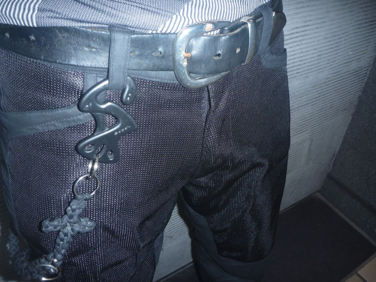 Fragment karabiner BLACK